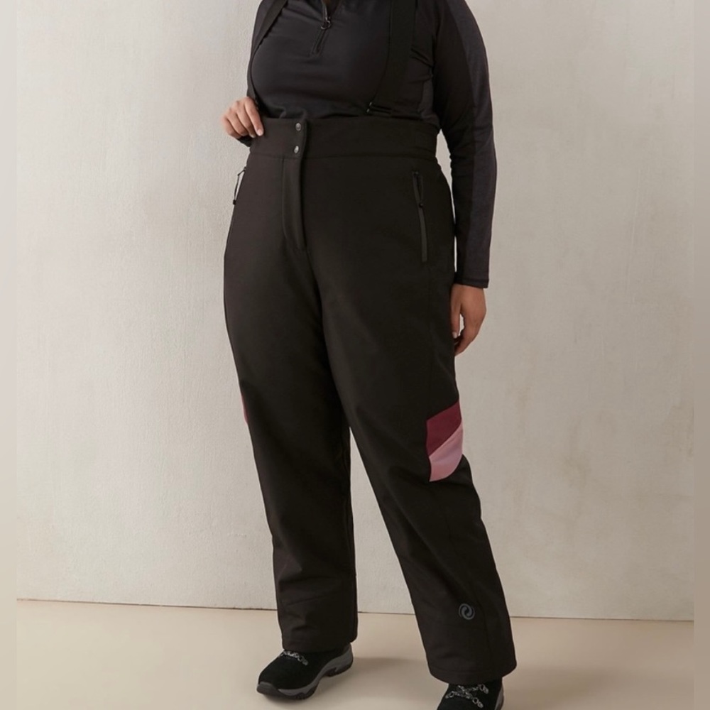 NWT Snow Pants